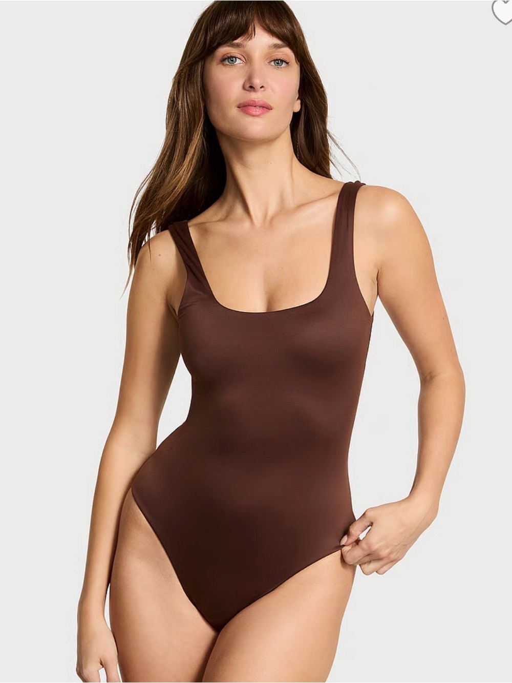 VS Feathersoft Innovation Bodysuit - Picture 2 of 5